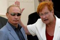 Россияне дают прогноз, что Путин после выборов президента в 2008 покинет страну
